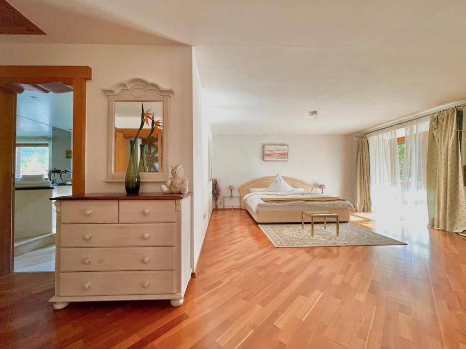 Whole Villa Munich, Alps View, Quiet And Spacious Feldkirchen-Westerham Exterior photo